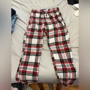 Old Navy Red Plaid Pj pants